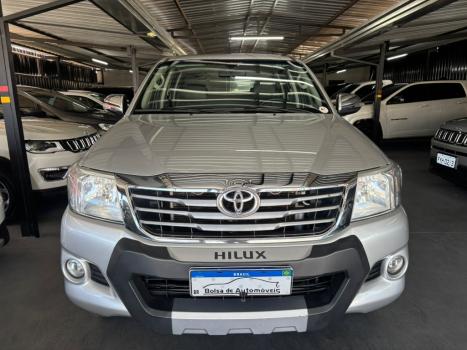 TOYOTA Hilux Caminhonete 2.7 16V 4P SRV FLEX 4X4  CABINE DUPLA AUTOMTICO, Foto 3