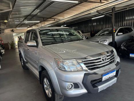 TOYOTA Hilux Caminhonete 2.7 16V 4P SRV FLEX 4X4  CABINE DUPLA AUTOMTICO, Foto 5