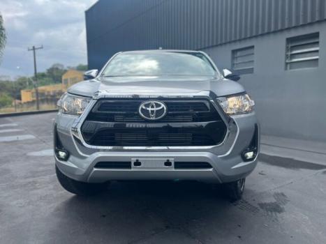 TOYOTA Hilux Caminhonete 2.8 16V SRV 4X4 DIESEL CABINE DUPLA AUTOMTICO, Foto 3