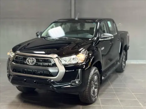 TOYOTA Hilux Caminhonete 2.8 16V 4P SR 4X4 DIESEL CABINE DUPLA AUTOMTICO, Foto 3