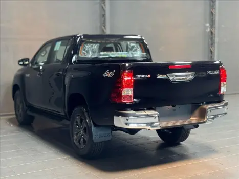 TOYOTA Hilux Caminhonete 2.8 16V 4P SR 4X4 DIESEL CABINE DUPLA AUTOMTICO, Foto 7