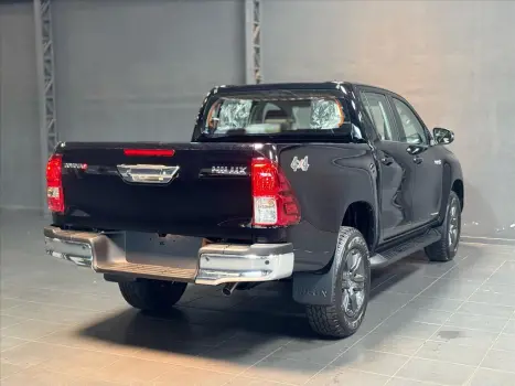TOYOTA Hilux Caminhonete 2.8 16V 4P SR 4X4 DIESEL CABINE DUPLA AUTOMTICO, Foto 10