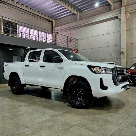 TOYOTA Hilux Caminhonete 2.8 16V 4P POWER PACK TURBO DIESEL 4X4 CABINE DUPLA, Foto 1