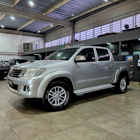 TOYOTA Hilux Caminhonete 3.0 4P SRV DIESEL CABINE DUPLA, Foto 3