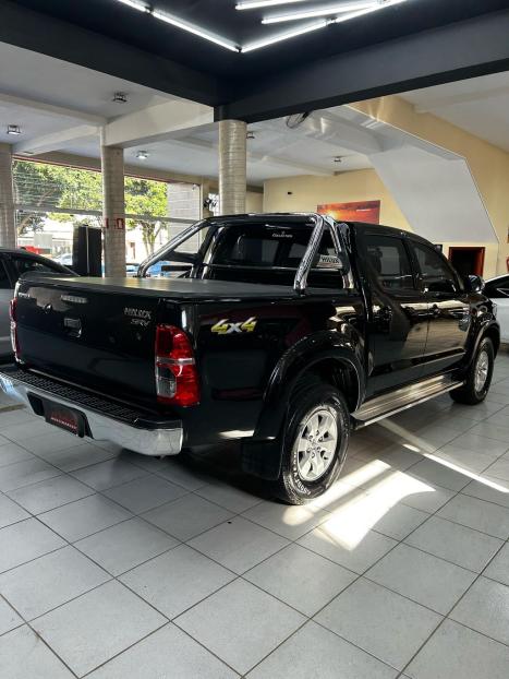 TOYOTA Hilux Caminhonete 2.7 16V 4P SRV FLEX 4X4  CABINE DUPLA AUTOMTICO, Foto 4