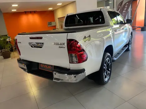 TOYOTA Hilux Caminhonete 2.8 16V SRV 4X4 DIESEL CABINE DUPLA AUTOMTICO, Foto 9
