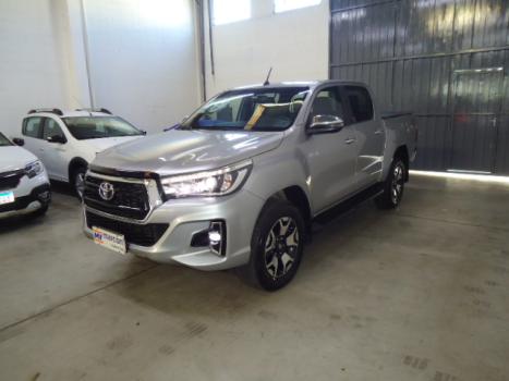 TOYOTA Hilux Caminhonete 2.8 16V SRX 50 ANOS 4X4 TURBO DIESEL CABINE DUPLA AUTOMTICO, Foto 3