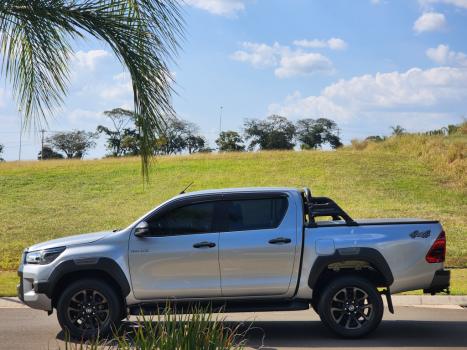 TOYOTA Hilux Caminhonete 2.8 16V SRX CONQUEST 4X4 TURBO DIESEL CABINE DUPLA AUTOMTICO, Foto 5