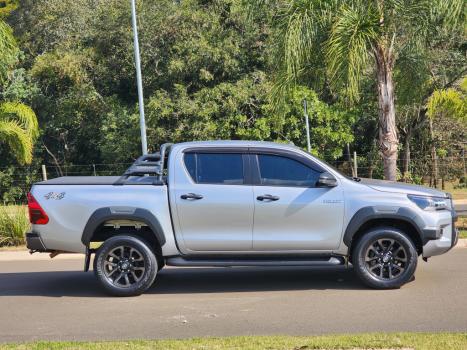 TOYOTA Hilux Caminhonete 2.8 16V SRX CONQUEST 4X4 TURBO DIESEL CABINE DUPLA AUTOMTICO, Foto 6