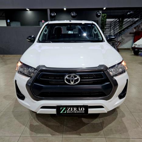 TOYOTA Hilux Caminhonete 2.8 16V 4P SR 4X4 DIESEL CABINE DUPLA AUTOMTICO, Foto 2