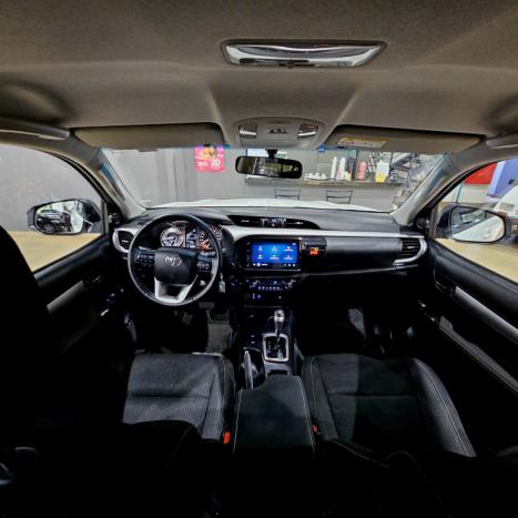 TOYOTA Hilux Caminhonete 2.8 16V 4P SR 4X4 DIESEL CABINE DUPLA AUTOMTICO, Foto 6