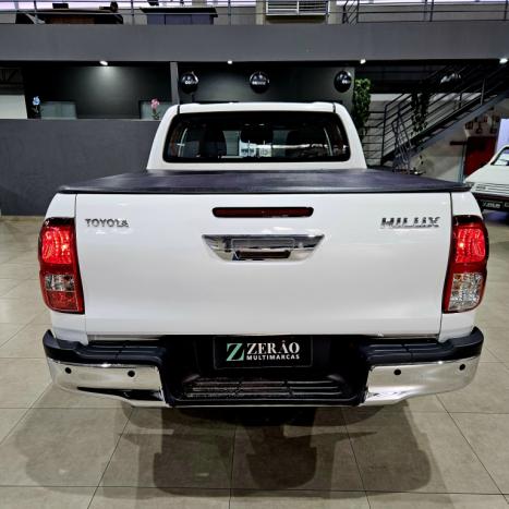 TOYOTA Hilux Caminhonete 2.8 16V 4P SR 4X4 DIESEL CABINE DUPLA AUTOMTICO, Foto 9