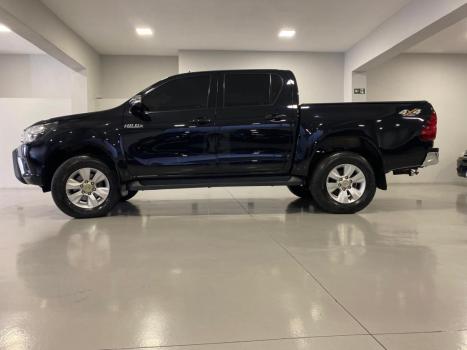 TOYOTA Hilux Caminhonete 2.8 16V SRV 4X4 DIESEL CABINE DUPLA AUTOMTICO, Foto 7