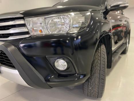 TOYOTA Hilux Caminhonete 2.8 16V SRV 4X4 DIESEL CABINE DUPLA AUTOMTICO, Foto 8