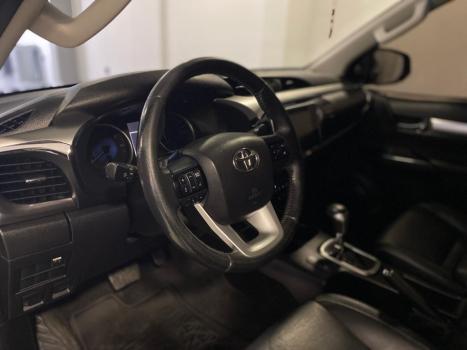 TOYOTA Hilux Caminhonete 2.8 16V SRV 4X4 DIESEL CABINE DUPLA AUTOMTICO, Foto 11