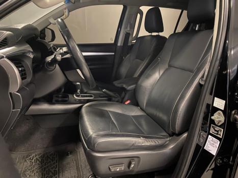 TOYOTA Hilux Caminhonete 2.8 16V SRV 4X4 DIESEL CABINE DUPLA AUTOMTICO, Foto 13