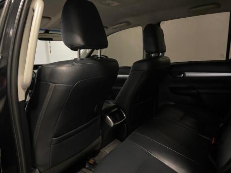 TOYOTA Hilux Caminhonete 2.8 16V SRV 4X4 DIESEL CABINE DUPLA AUTOMTICO, Foto 14