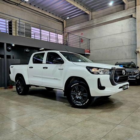 TOYOTA Hilux Caminhonete 2.8 16V 4P POWER PACK TURBO DIESEL 4X4 CABINE DUPLA, Foto 1