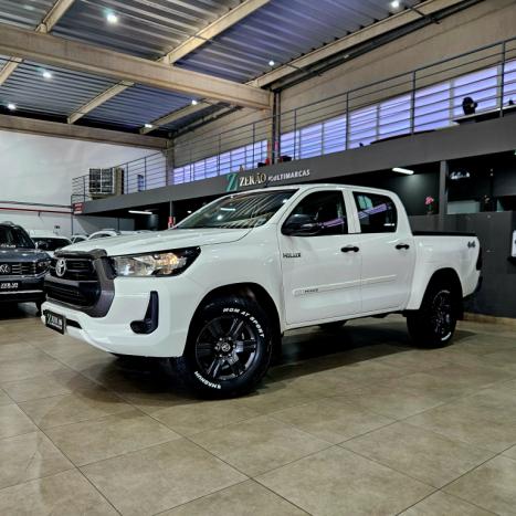 TOYOTA Hilux Caminhonete 2.8 16V 4P POWER PACK TURBO DIESEL 4X4 CABINE DUPLA, Foto 3