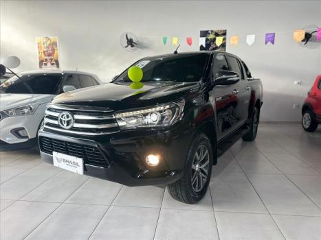 TOYOTA Hilux Caminhonete 2.8 16V SRX 4X4 DIESEL CABINE DUPLA AUTOMTICO, Foto 1