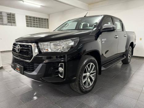 TOYOTA Hilux Caminhonete 2.7 16V 4P SRV FLEX 4X4  CABINE DUPLA AUTOMTICO, Foto 1