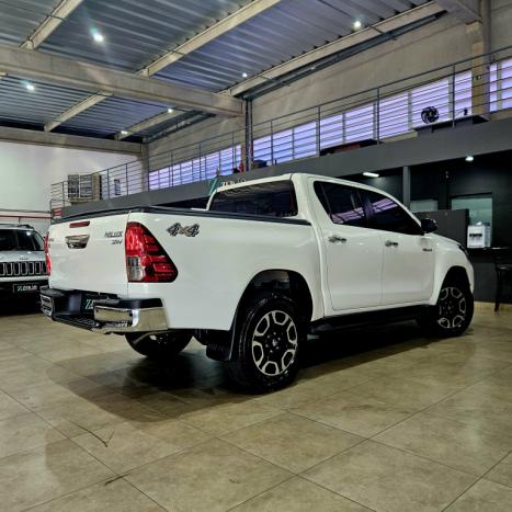 TOYOTA Hilux Caminhonete 2.8 16V SRV 4X4 DIESEL CABINE DUPLA AUTOMTICO, Foto 4