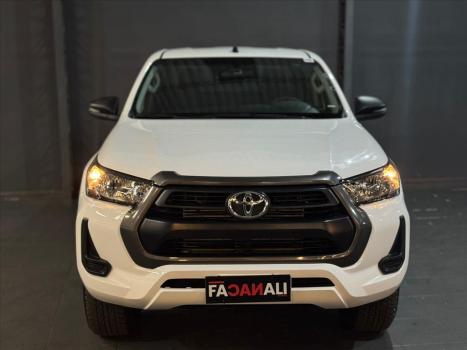 TOYOTA Hilux Caminhonete 2.8 16V 4P POWER PACK TURBO DIESEL 4X4 CABINE DUPLA, Foto 3