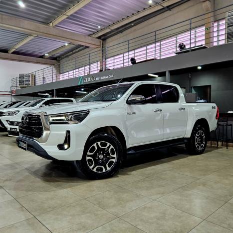 TOYOTA Hilux Caminhonete 2.8 16V SRX 4X4 TURBO DIESEL CABINE DUPLA AUTOMTICO, Foto 3
