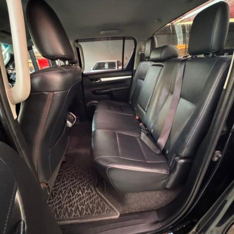 TOYOTA Hilux Caminhonete 2.8 16V SRX 4X4 TURBO DIESEL CABINE DUPLA AUTOMTICO, Foto 12