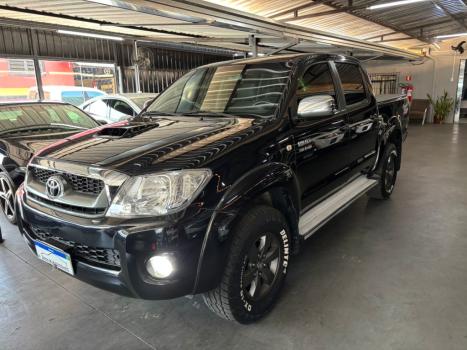 TOYOTA Hilux Caminhonete 3.0 16V 4P 4X4 SRV TURBO DIESEL CABINE DUPLA AUTOMTICO, Foto 1