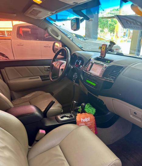 TOYOTA Hilux Caminhonete , Foto 10