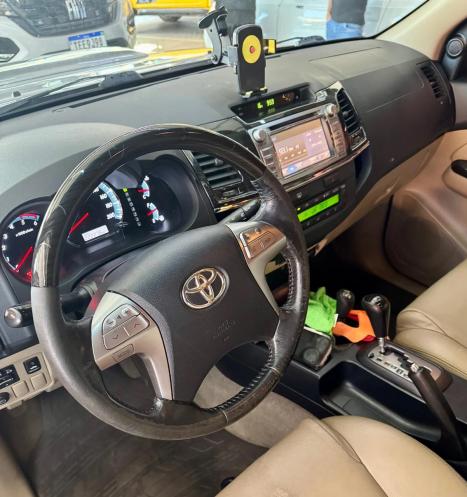 TOYOTA Hilux Caminhonete , Foto 12