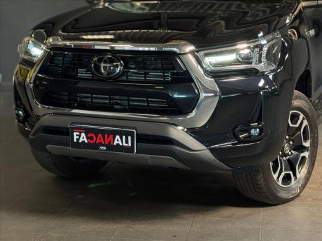 TOYOTA Hilux Caminhonete 2.8 16V SRX 4X4 TURBO DIESEL CABINE DUPLA AUTOMTICO, Foto 2