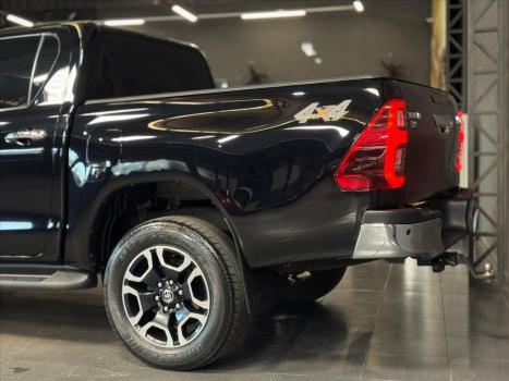 TOYOTA Hilux Caminhonete 2.8 16V SRX 4X4 TURBO DIESEL CABINE DUPLA AUTOMTICO, Foto 7
