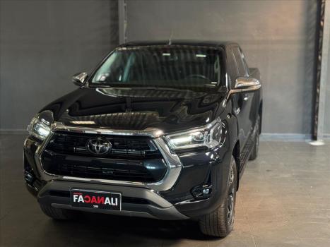TOYOTA Hilux Caminhonete 2.8 16V SRX 4X4 TURBO DIESEL CABINE DUPLA AUTOMTICO, Foto 8