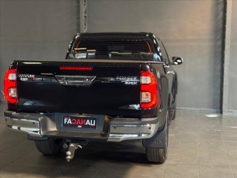TOYOTA Hilux Caminhonete 2.8 16V SRX 4X4 TURBO DIESEL CABINE DUPLA AUTOMTICO, Foto 9