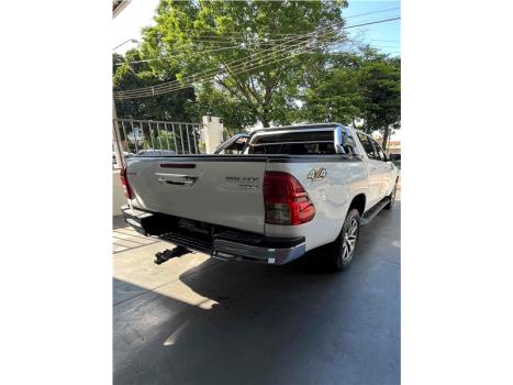 TOYOTA Hilux Caminhonete 2.8 16V SRV 4X4 DIESEL CABINE DUPLA AUTOMTICO, Foto 3