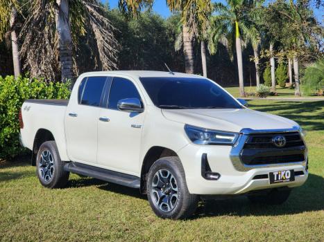 TOYOTA Hilux Caminhonete 2.8 16V 4P SRX DIESEL CABINE DUPLA, Foto 3