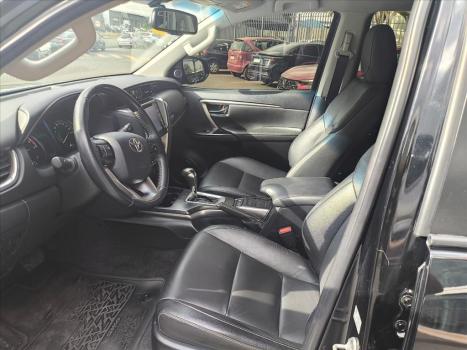 TOYOTA Hilux Caminhonete 2.7 16V 4P SRV FLEX CABINE DUPLA AUTOMTICO, Foto 13