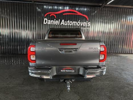 TOYOTA Hilux Caminhonete 2.8 16V SRX 4X4 TURBO DIESEL CABINE DUPLA AUTOMTICO, Foto 7