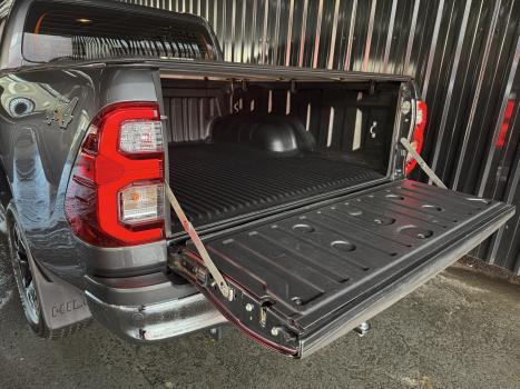 TOYOTA Hilux Caminhonete 2.8 16V SRX 4X4 TURBO DIESEL CABINE DUPLA AUTOMTICO, Foto 10
