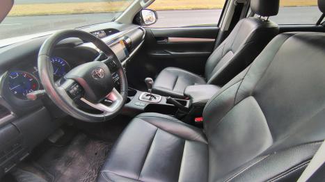 TOYOTA Hilux Caminhonete 2.8 16V SRX 4X4 DIESEL CABINE DUPLA AUTOMTICO, Foto 12