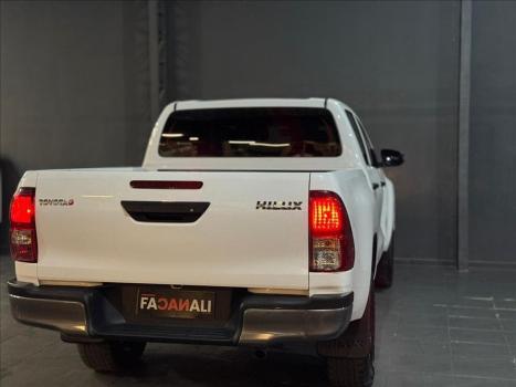 TOYOTA Hilux Caminhonete 2.8 16V 4P POWER PACK TURBO DIESEL 4X4 CABINE DUPLA, Foto 9
