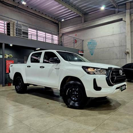 TOYOTA Hilux Caminhonete 2.8 16V 4P POWER PACK TURBO DIESEL 4X4 CABINE DUPLA, Foto 1