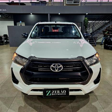 TOYOTA Hilux Caminhonete 2.8 16V 4P POWER PACK TURBO DIESEL 4X4 CABINE DUPLA, Foto 2