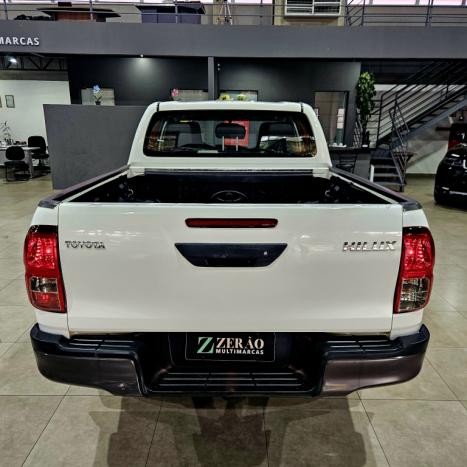 TOYOTA Hilux Caminhonete 2.8 16V 4P POWER PACK TURBO DIESEL 4X4 CABINE DUPLA, Foto 10