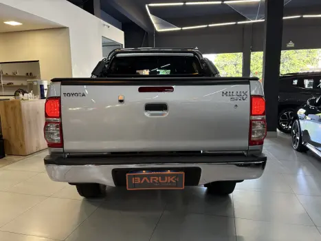 TOYOTA Hilux Caminhonete 3.0 4P 4X4 SRV TURBO DIESEL TOP CABINE DUPLA AUTOMTICO, Foto 4