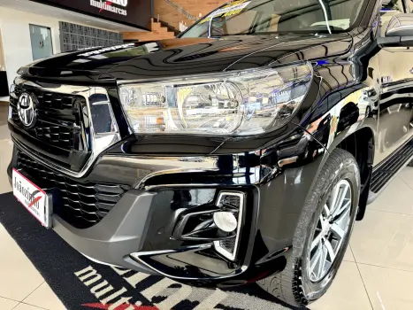 TOYOTA Hilux Caminhonete 2.7 16V 4P SRV FLEX 4X4  CABINE DUPLA AUTOMTICO, Foto 7