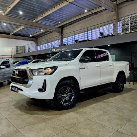 TOYOTA Hilux Caminhonete 2.8 16V 4P SR 4X4 DIESEL CABINE DUPLA AUTOMTICO, Foto 3