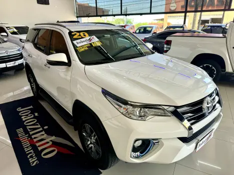 TOYOTA Hilux SW4 2.7 16V 4P FLEX SRV 7 LUGARES AUTOMTICO, Foto 3